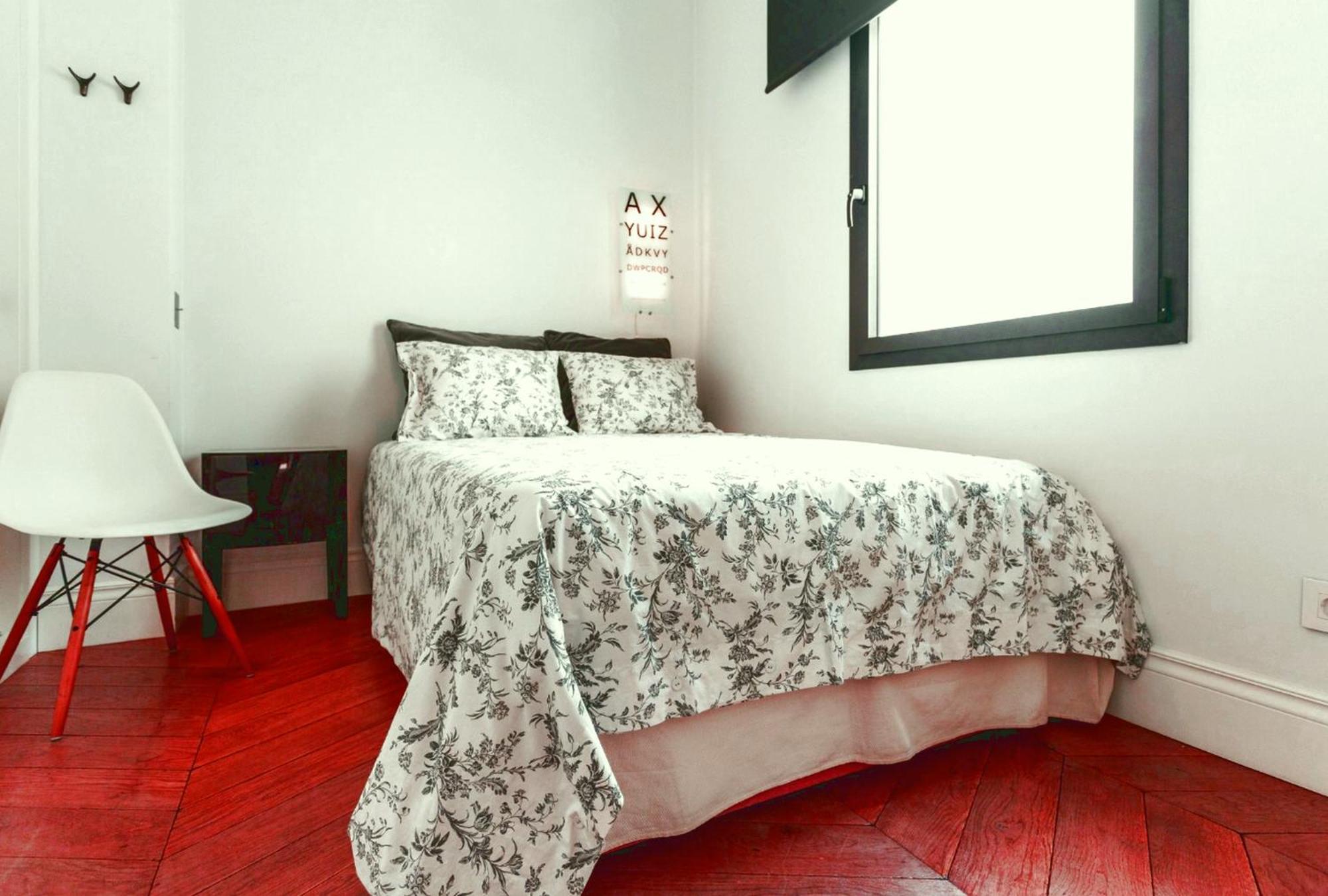 Modern 4 Bedrooms Rom